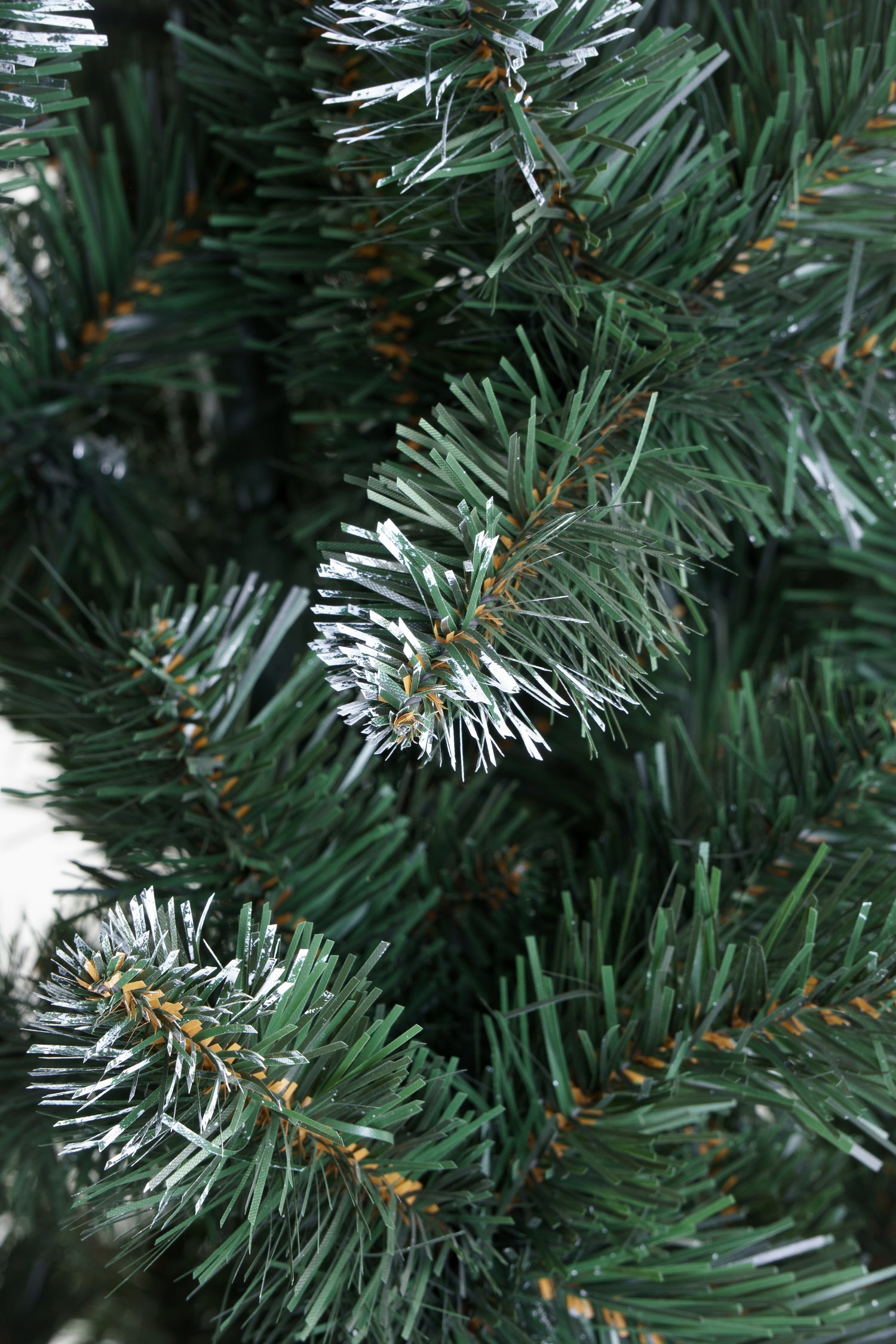 Queen Artificial Green &amp; Snow Christmas Tree 6-7.5 ft Plastic Stand Realistic Holiday Home Decoration